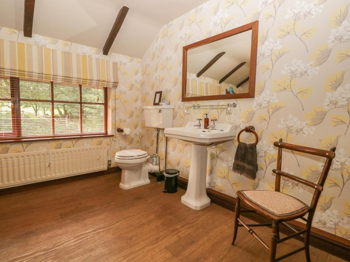 1 Cherry Tree Cottage Millom Exterior photo
